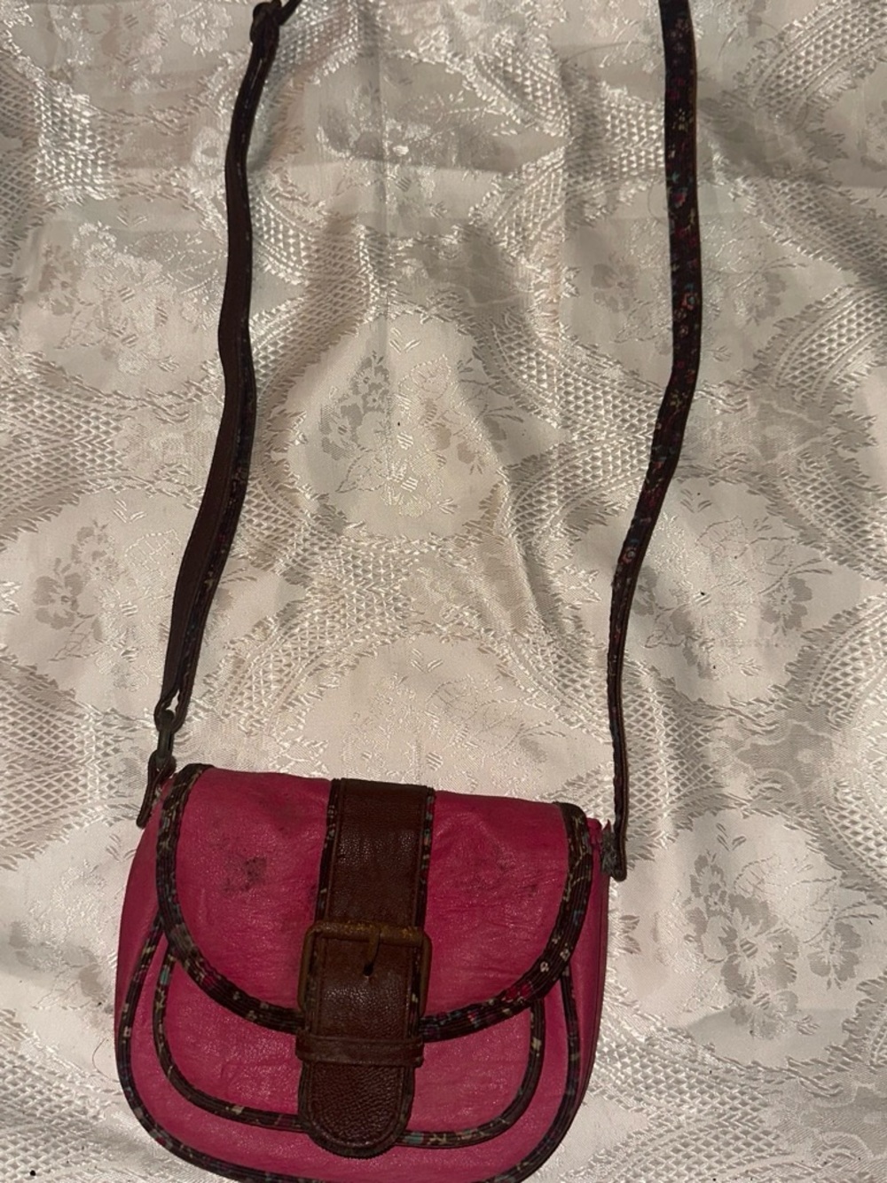 Crossbody Bag with Brown Trim